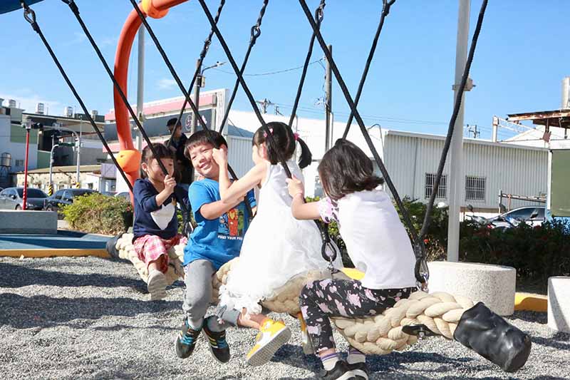 台南市特色公園再加一 啟用遊戲區給孩童更好遊憩空間