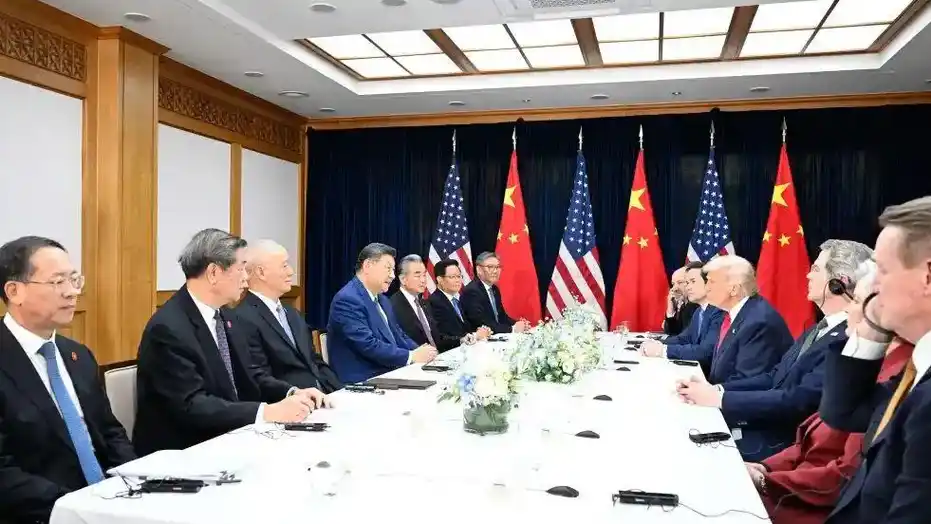 【盛興說兩岸】當臺灣人看著川普結束亞洲行灰溜溜的回到美國 【盛興說兩岸】當臺灣人看著川普結束亞洲行灰溜溜的回到美國