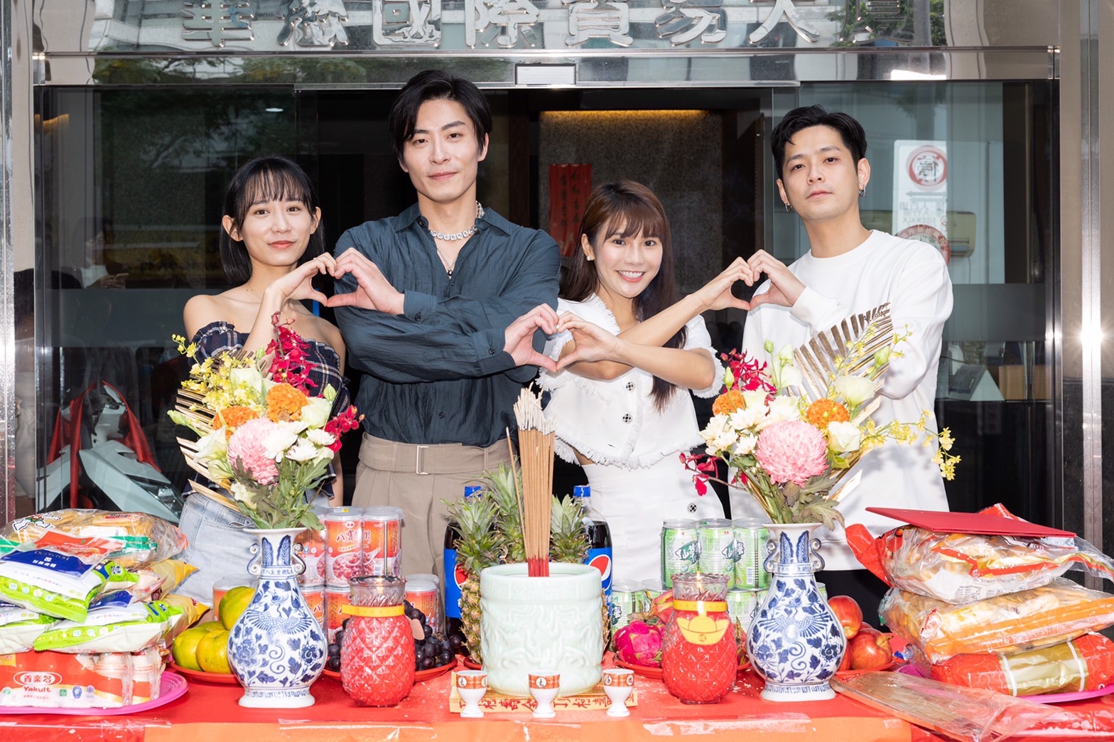 電影《淺嚐·微醺》主要演員：胡恩寧、吳是閎、琳妲、祐琋（由左至右）。（圖/藝林國際育樂提供）